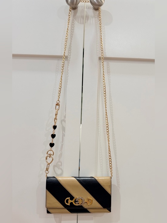 Gucci Handbags - Gucci Zumi Black & Beige Diagonal Stripe Continental Wallet | Gucci Box